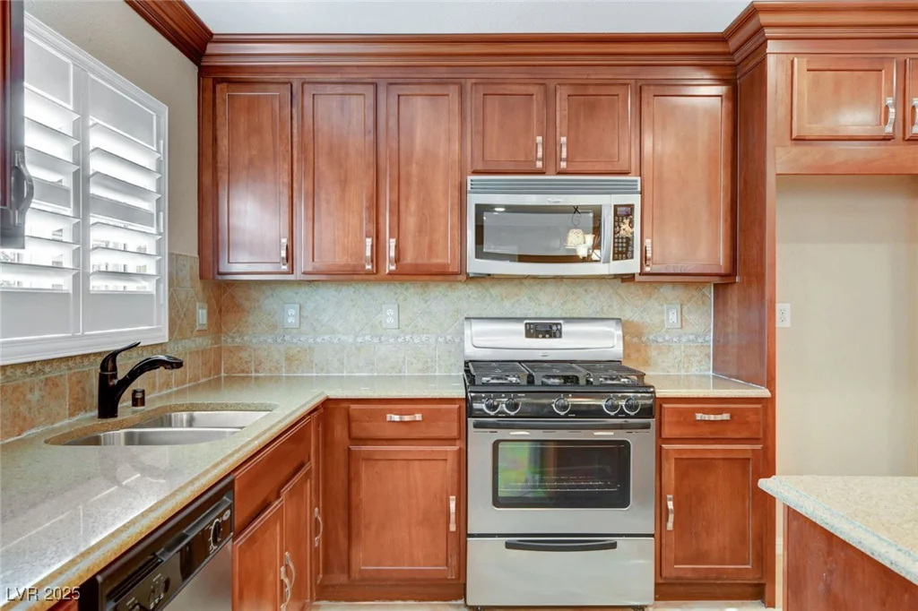 1926 Via Firenze, Henderson, NV 89044