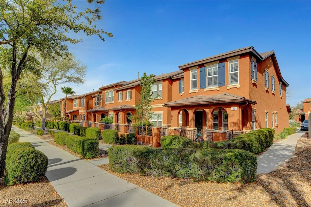 1926 Via Firenze, Henderson, NV 89044