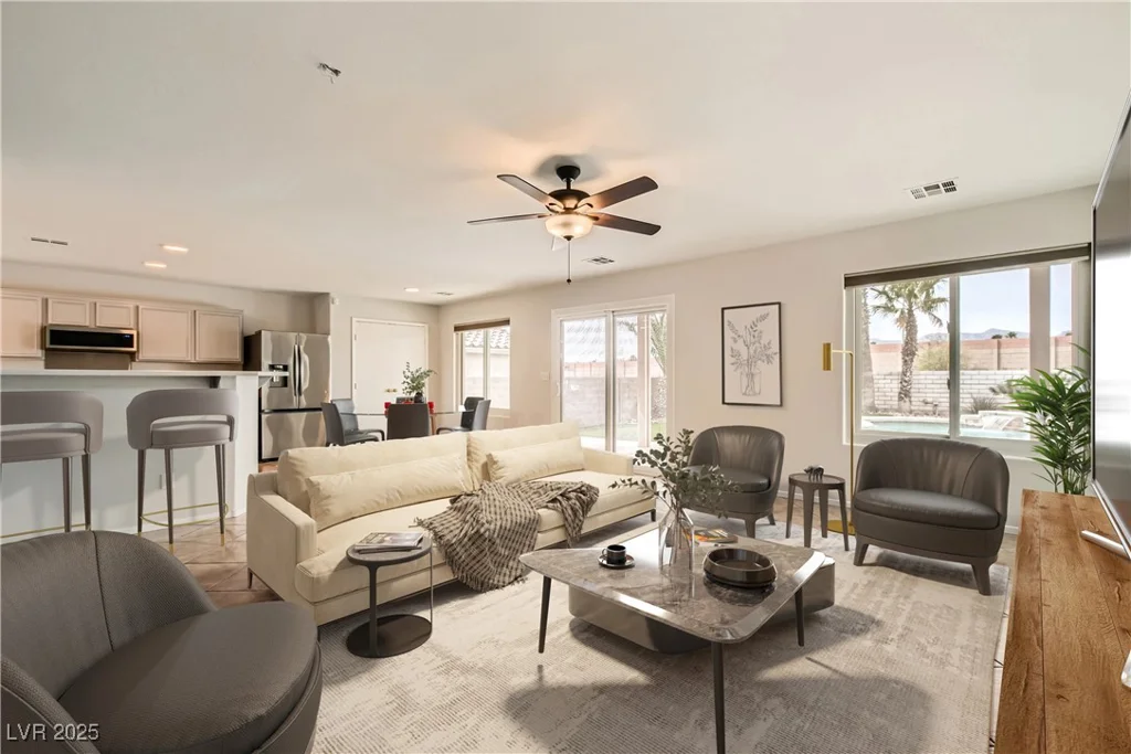 7829 Lovely Pine, Las Vegas, NV 89143