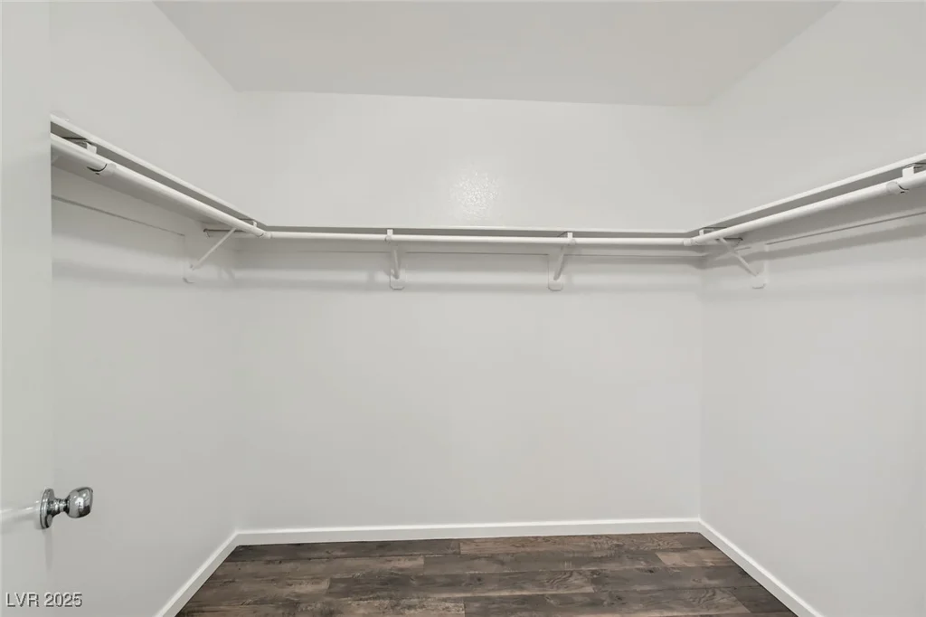 7829 Lovely Pine, Las Vegas, NV 89143