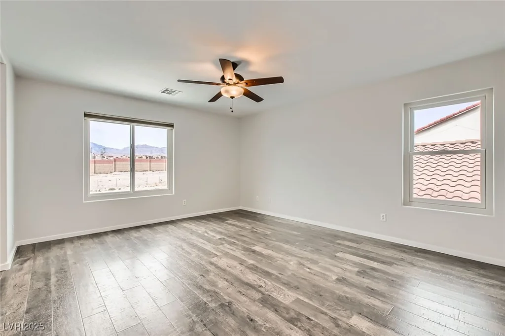 7829 Lovely Pine, Las Vegas, NV 89143