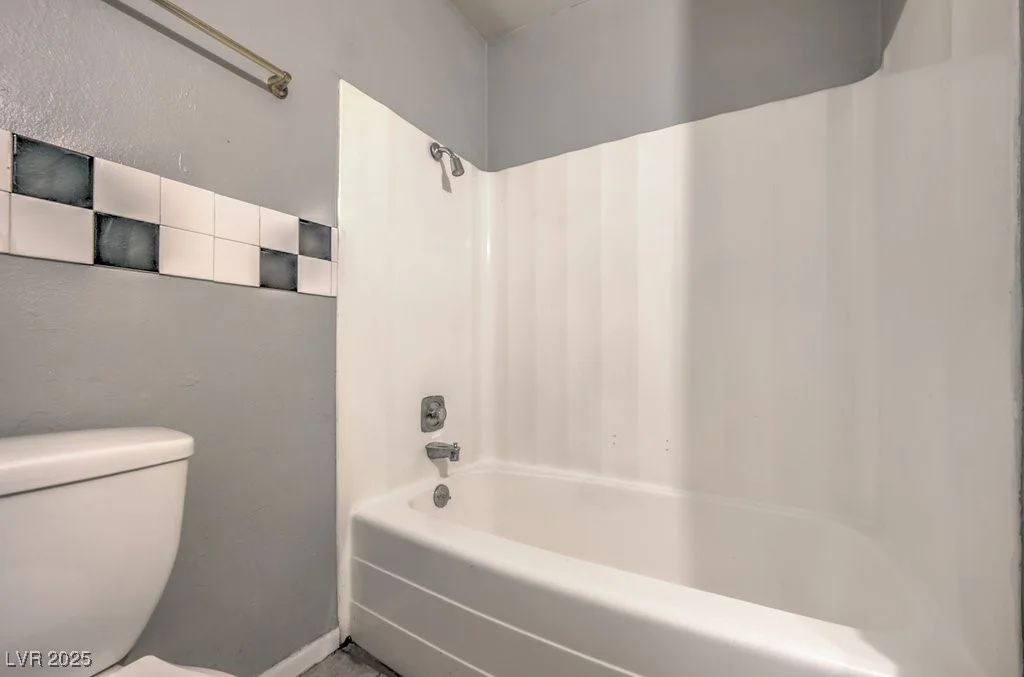 3948 Maple Hill, Las Vegas, NV 89115