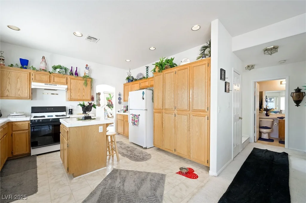 9021 Canyon Magic, Las Vegas, NV 89129
