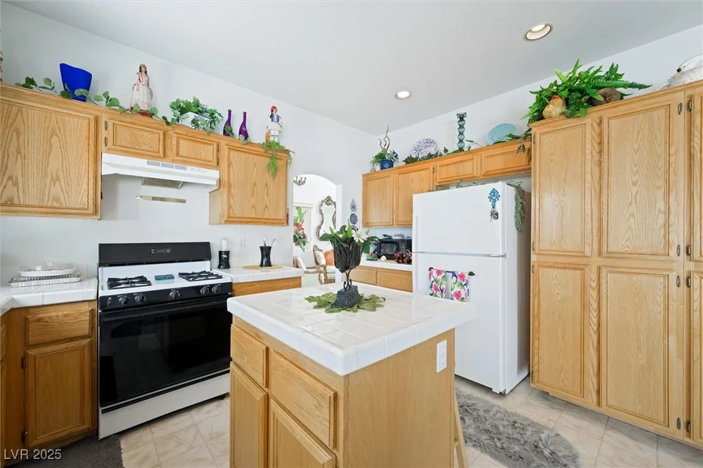 9021 Canyon Magic, Las Vegas, NV 89129