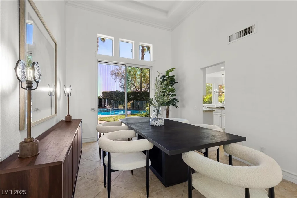 134 Wentworth, Henderson, NV 89074