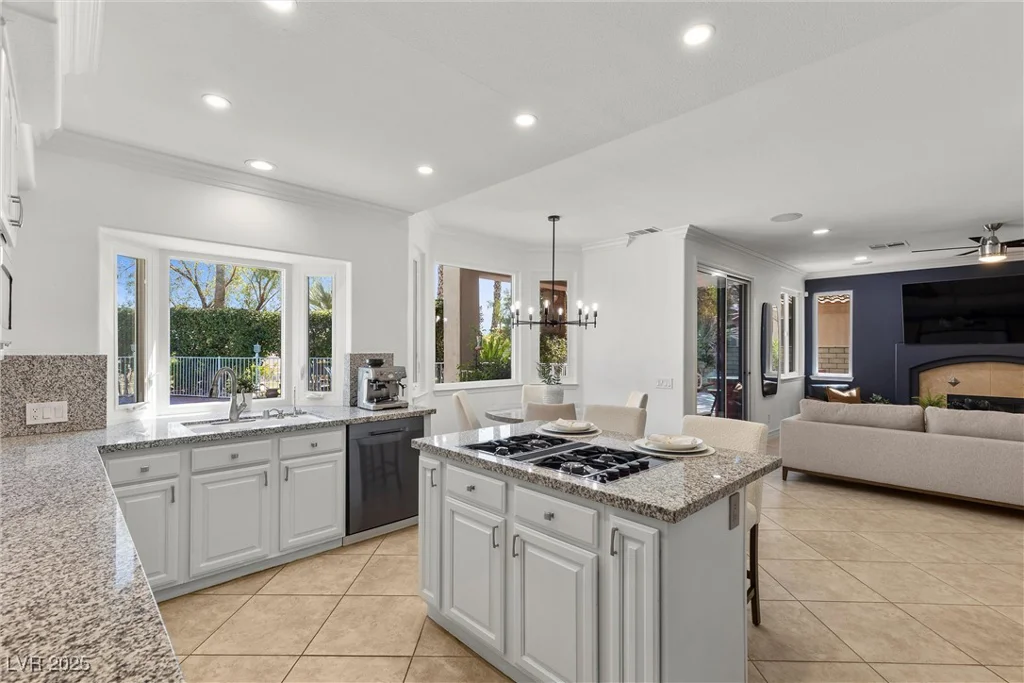 134 Wentworth, Henderson, NV 89074