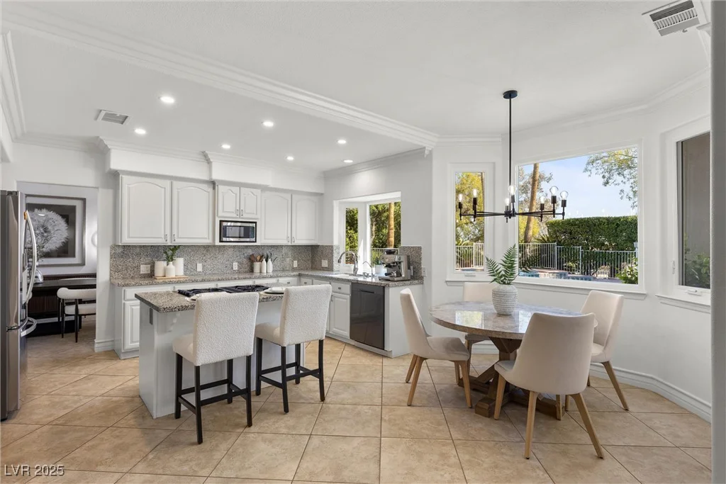 134 Wentworth, Henderson, NV 89074