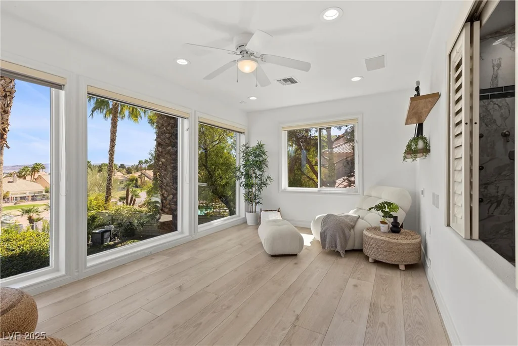 134 Wentworth, Henderson, NV 89074