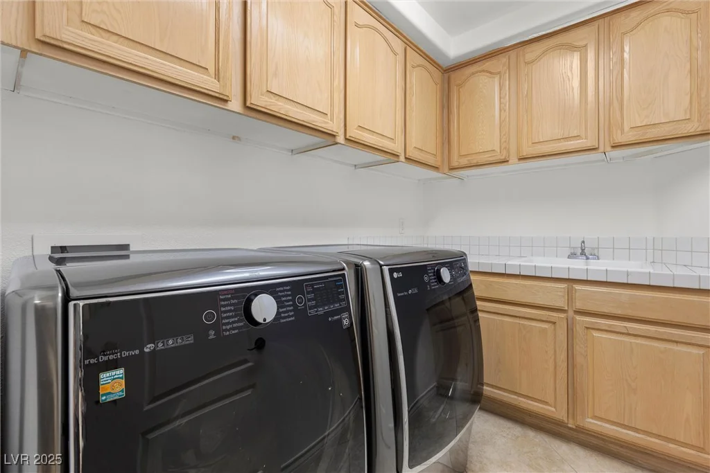 134 Wentworth, Henderson, NV 89074