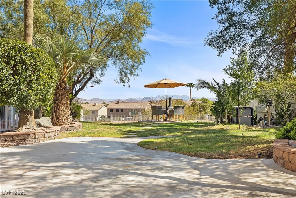 134 Wentworth, Henderson, NV 89074