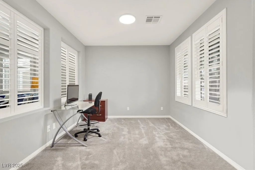 7806 Sundial Peak, Las Vegas, NV 89166