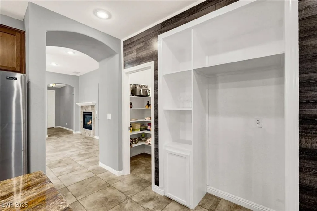 7806 Sundial Peak, Las Vegas, NV 89166