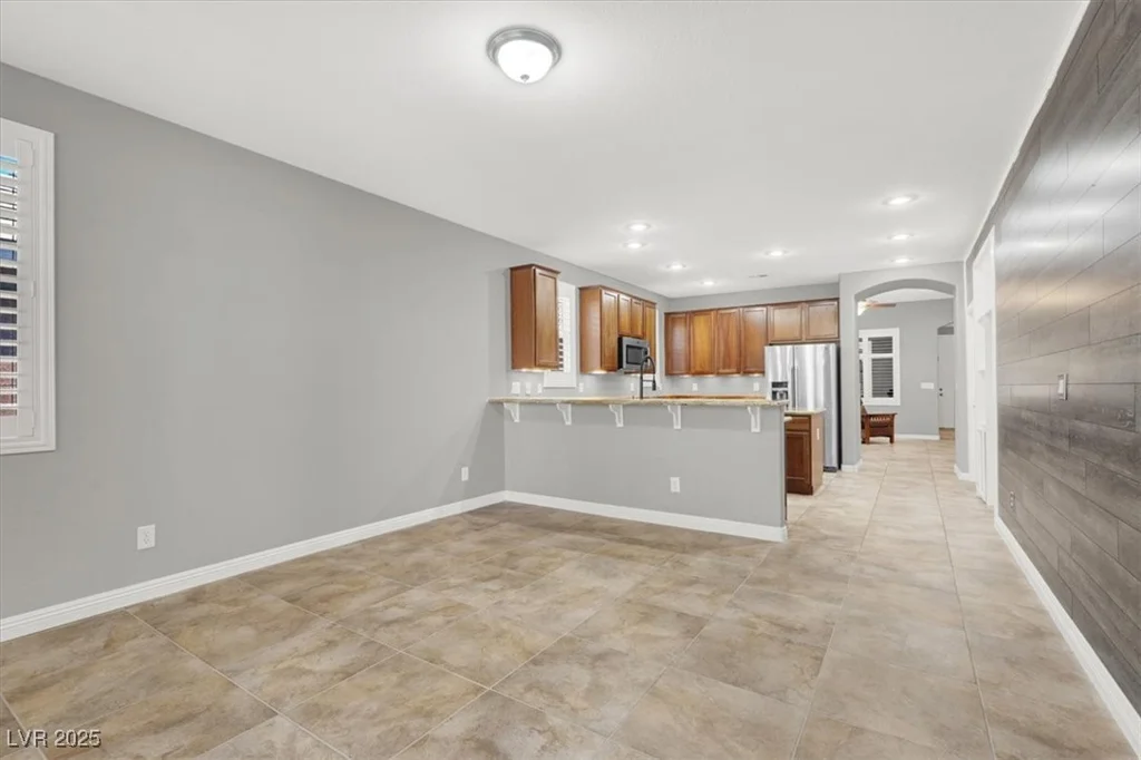 7806 Sundial Peak, Las Vegas, NV 89166