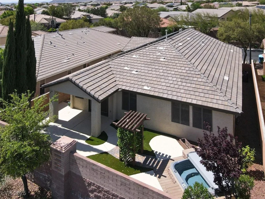 7806 Sundial Peak, Las Vegas, NV 89166