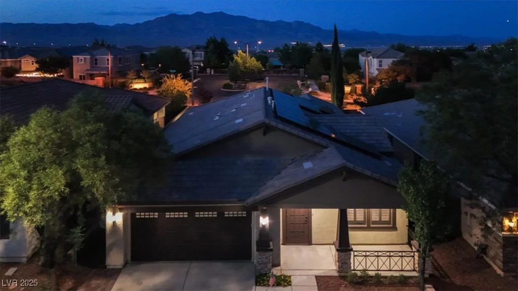 7806 Sundial Peak, Las Vegas, NV 89166