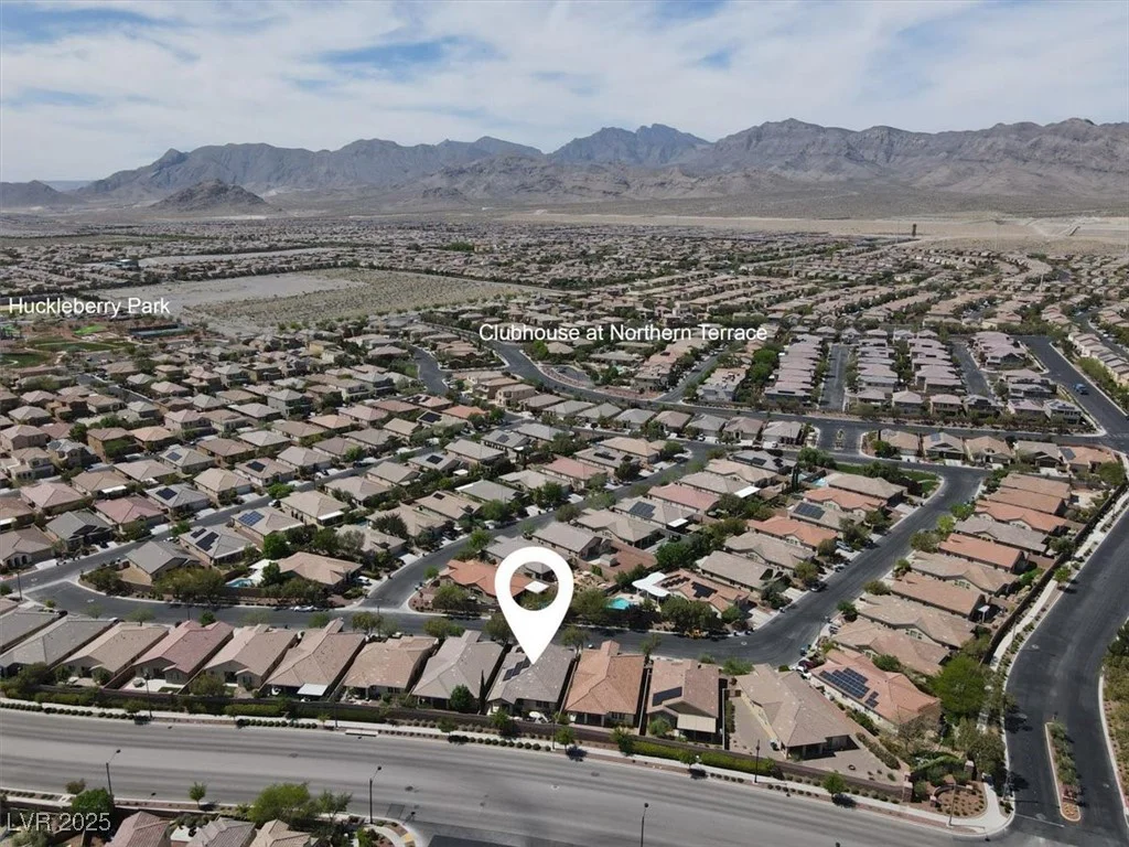 7806 Sundial Peak, Las Vegas, NV 89166