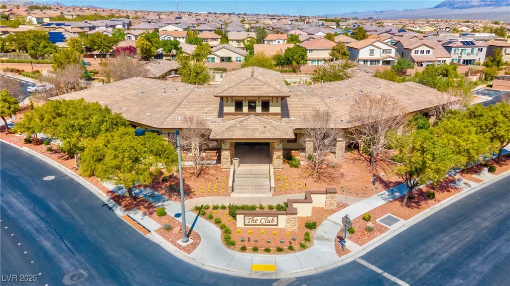 7806 Sundial Peak, Las Vegas, NV 89166