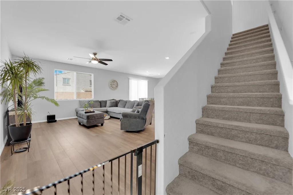 6963 Stone Cactus, North Las Vegas, NV 89086