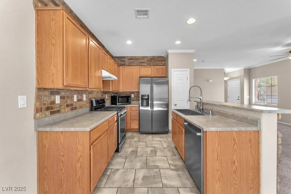 7865 Solid Horn, Las Vegas, NV 89149