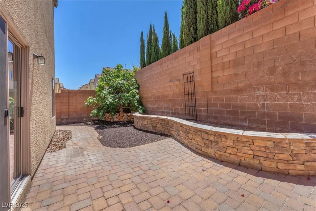 7865 Solid Horn, Las Vegas, NV 89149