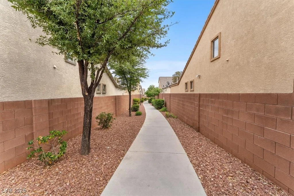 7865 Solid Horn, Las Vegas, NV 89149