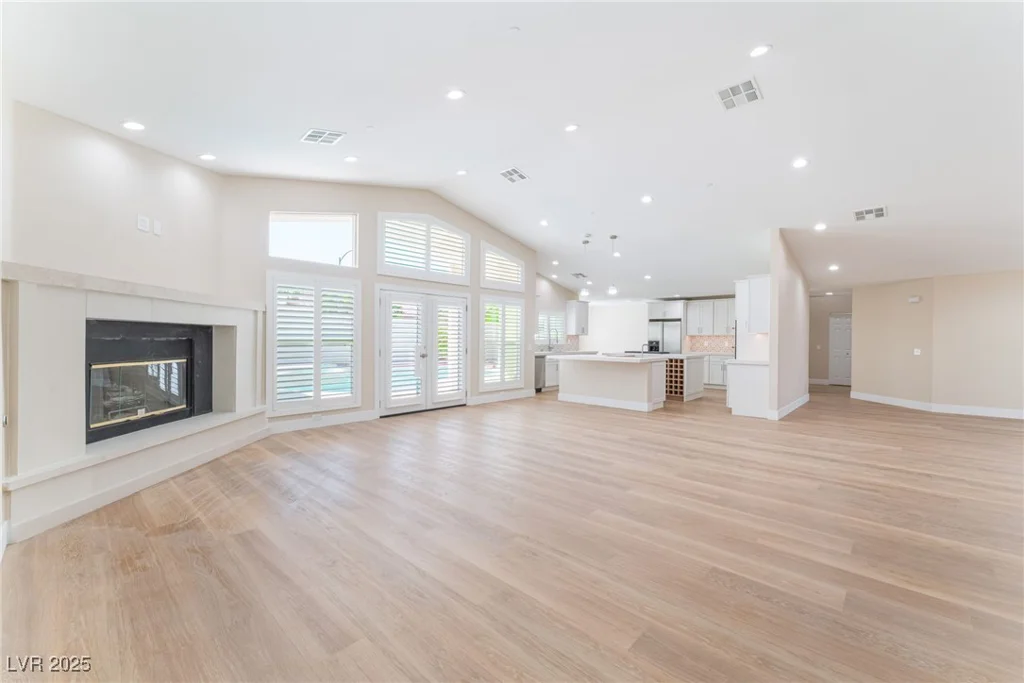 5561 Kildare, Las Vegas, NV 89118