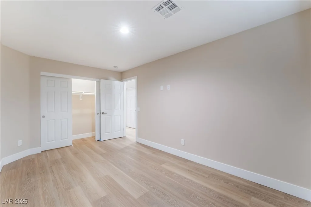 5561 Kildare, Las Vegas, NV 89118