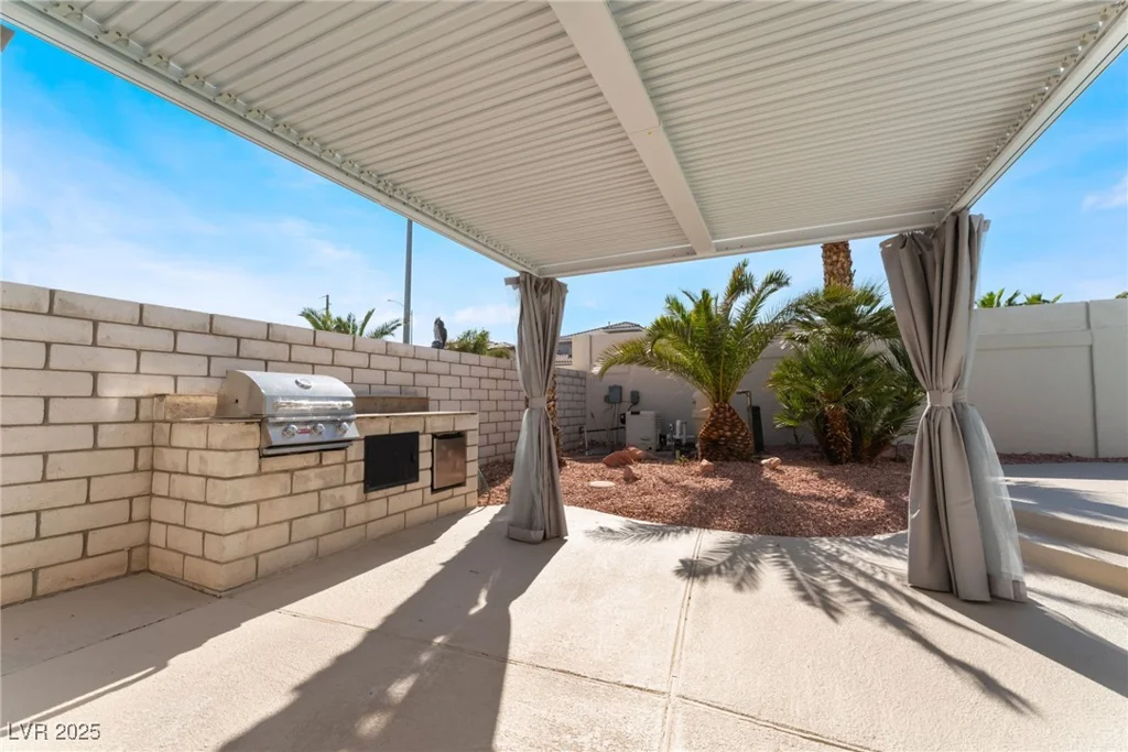 5561 Kildare, Las Vegas, NV 89118