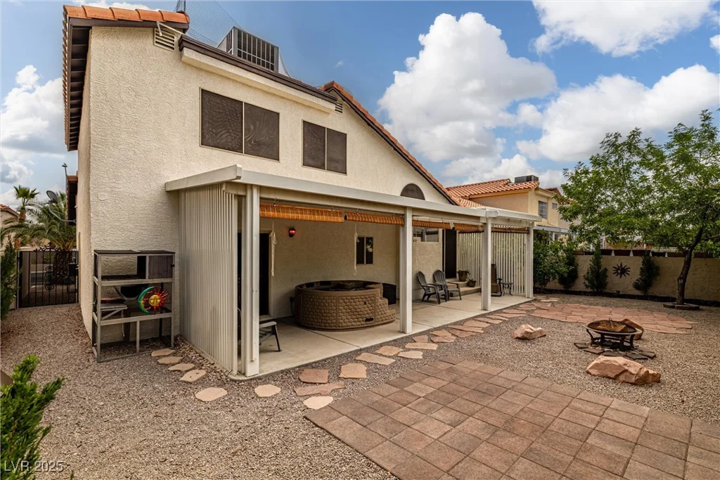 3585 Campbell, Las Vegas, NV 89129