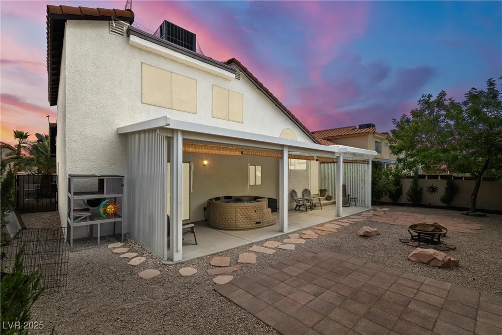 3585 Campbell, Las Vegas, NV 89129