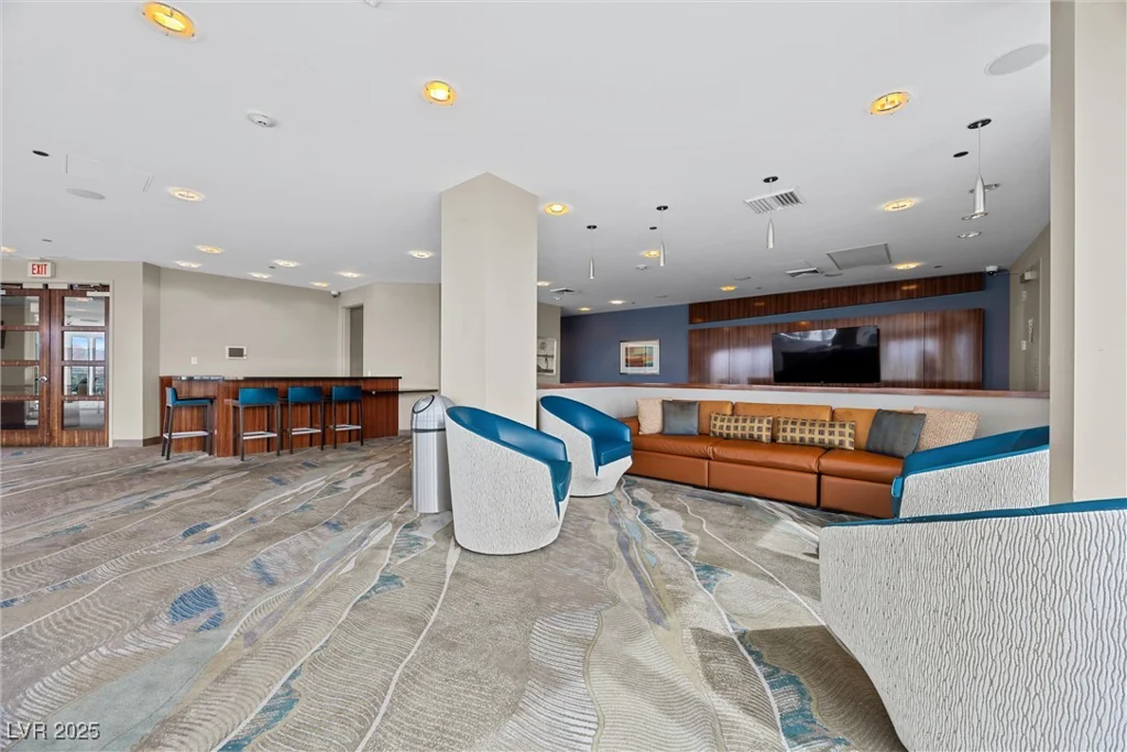 200 Hoover, Las Vegas, NV 89101