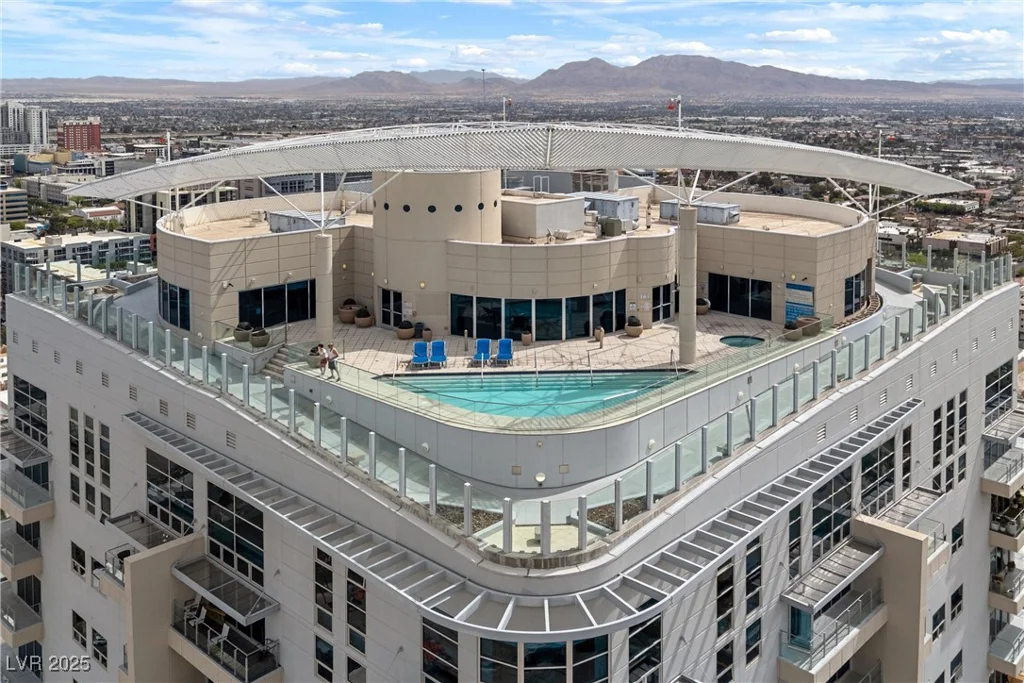 200 Hoover, Las Vegas, NV 89101