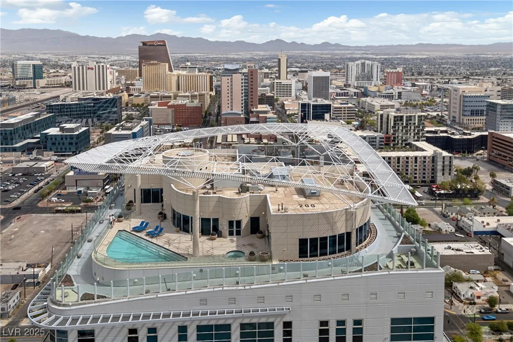 200 Hoover, Las Vegas, NV 89101
