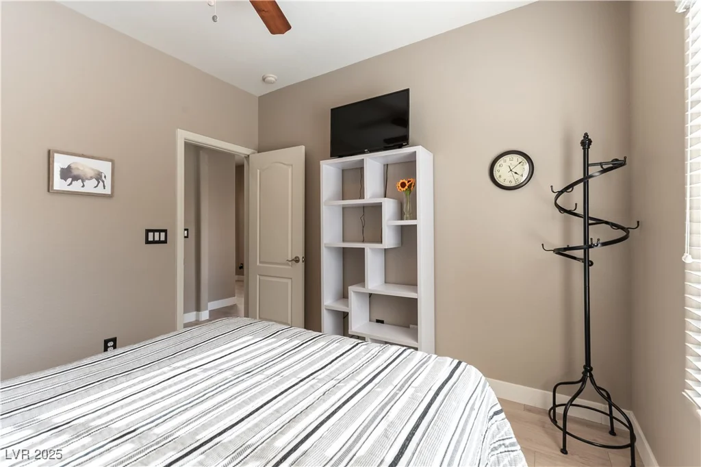 8156 Cheerful Valley, Las Vegas, NV 89178