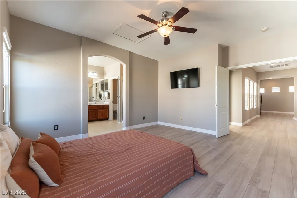 8156 Cheerful Valley, Las Vegas, NV 89178