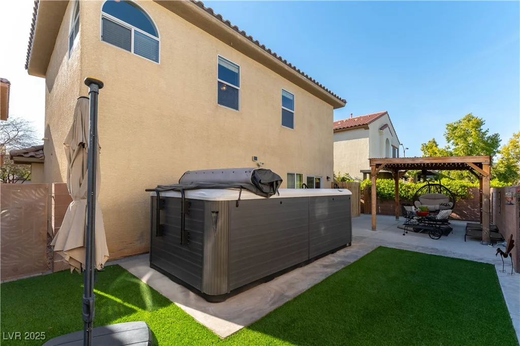 8156 Cheerful Valley, Las Vegas, NV 89178