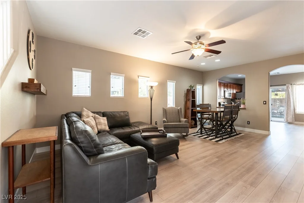 8156 Cheerful Valley, Las Vegas, NV 89178