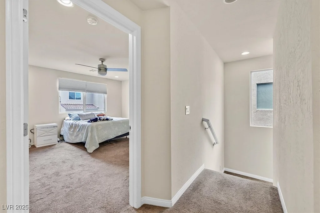 8919 Don Valley, Las Vegas, NV 89148