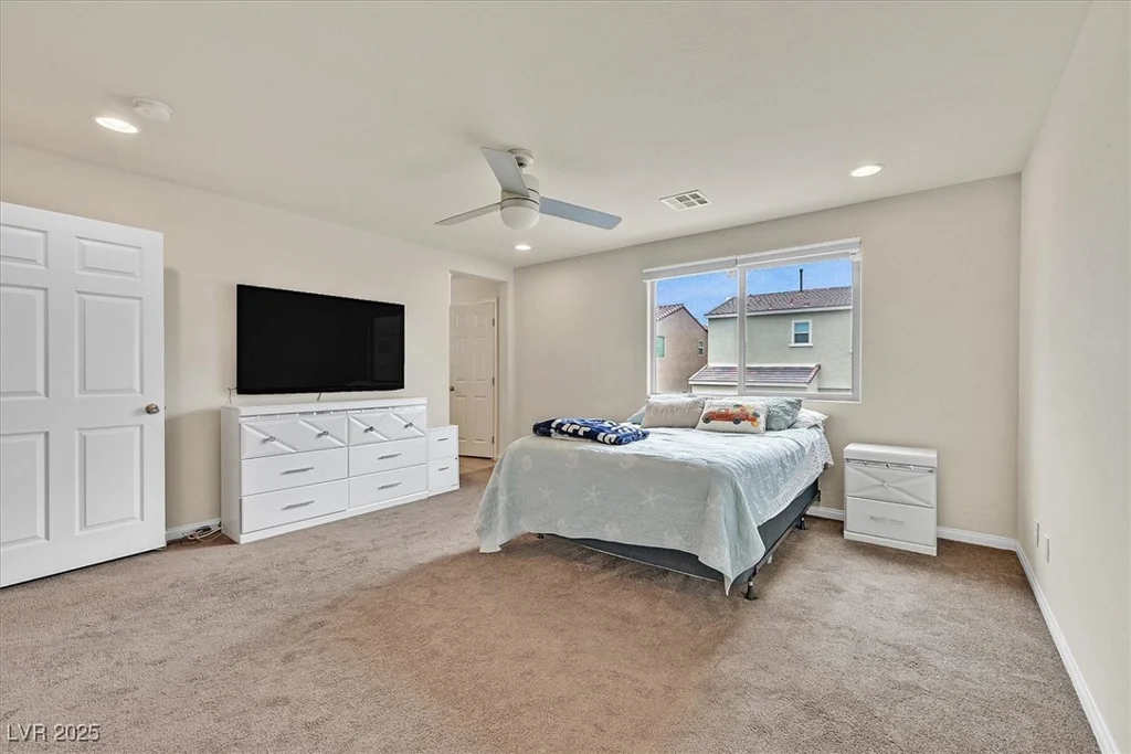 8919 Don Valley, Las Vegas, NV 89148