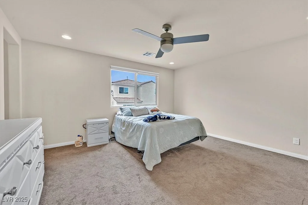 8919 Don Valley, Las Vegas, NV 89148