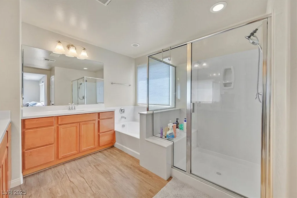 8919 Don Valley, Las Vegas, NV 89148