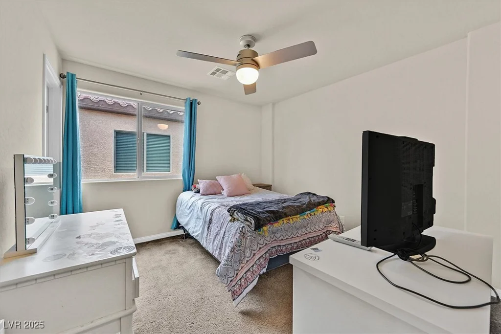 8919 Don Valley, Las Vegas, NV 89148