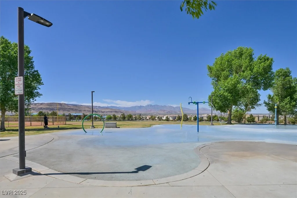 8919 Don Valley, Las Vegas, NV 89148