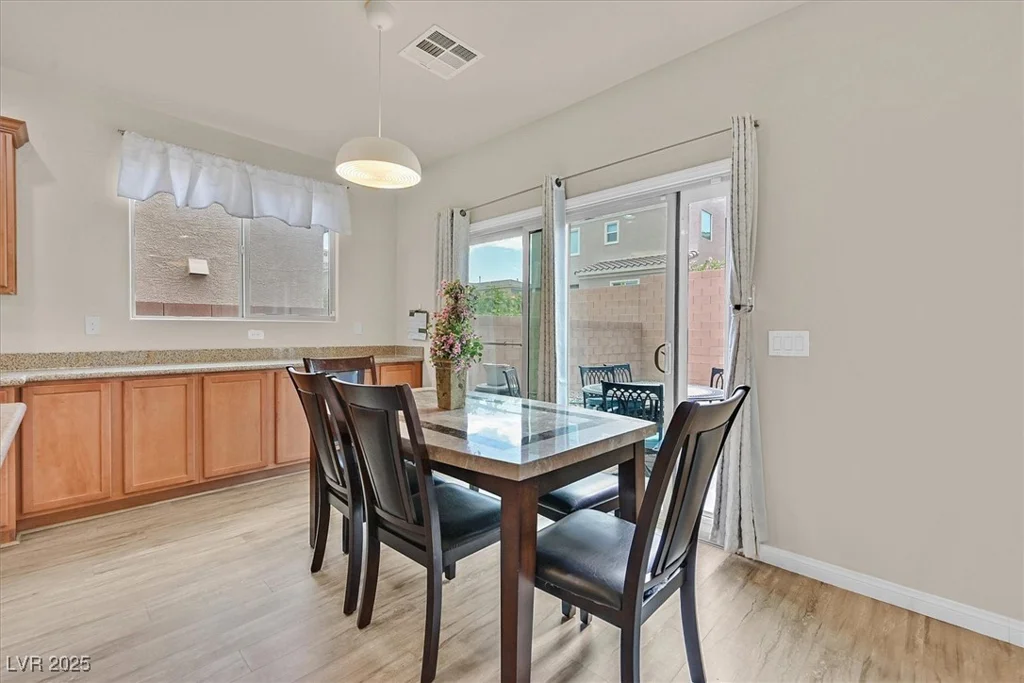 8919 Don Valley, Las Vegas, NV 89148