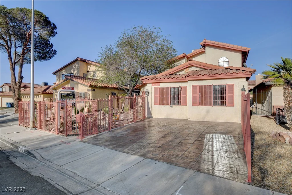 3948 Tudur, Las Vegas, NV 89119