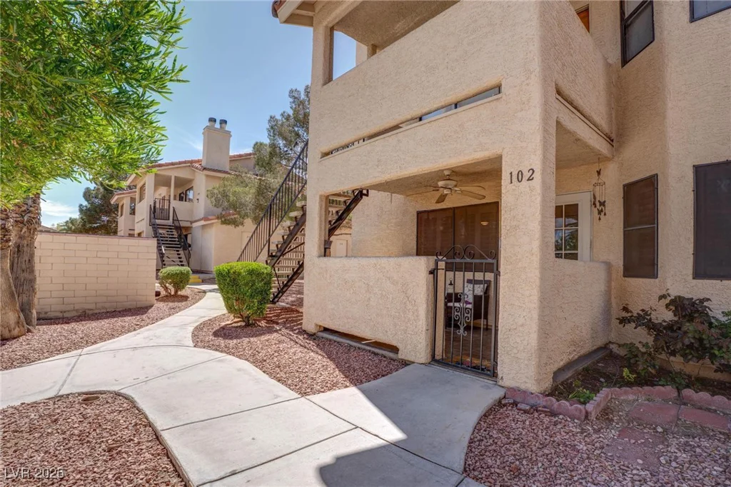 1220 Observation, Las Vegas, NV 89128