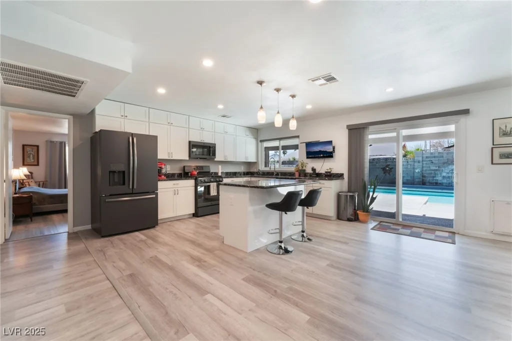 3745 Rawhide, Las Vegas, NV 89120