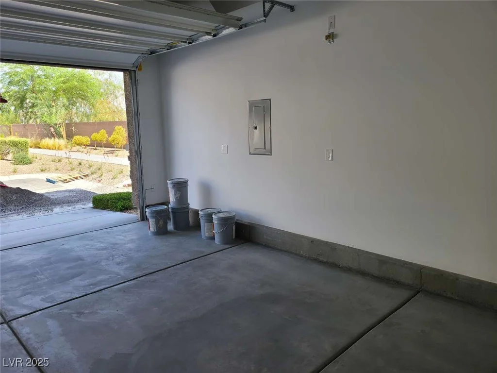 7334 Decatur, Las Vegas, NV 89131