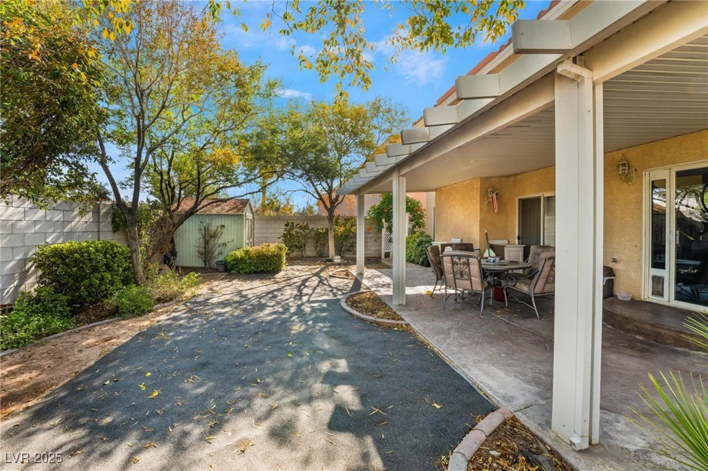810 Socorro Song, Henderson, NV 89052