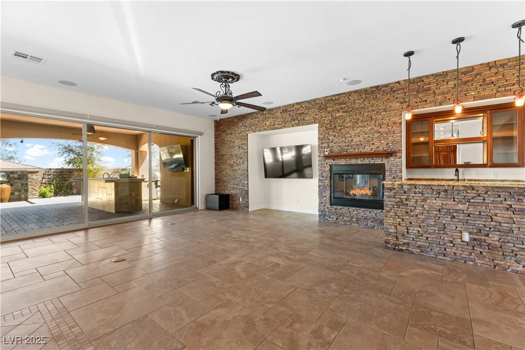 5410 Serenity Brook, Las Vegas, NV 89149